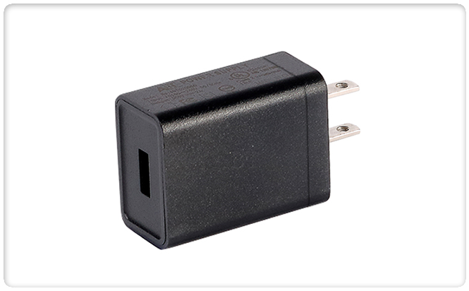 5V2.2A電源供應器